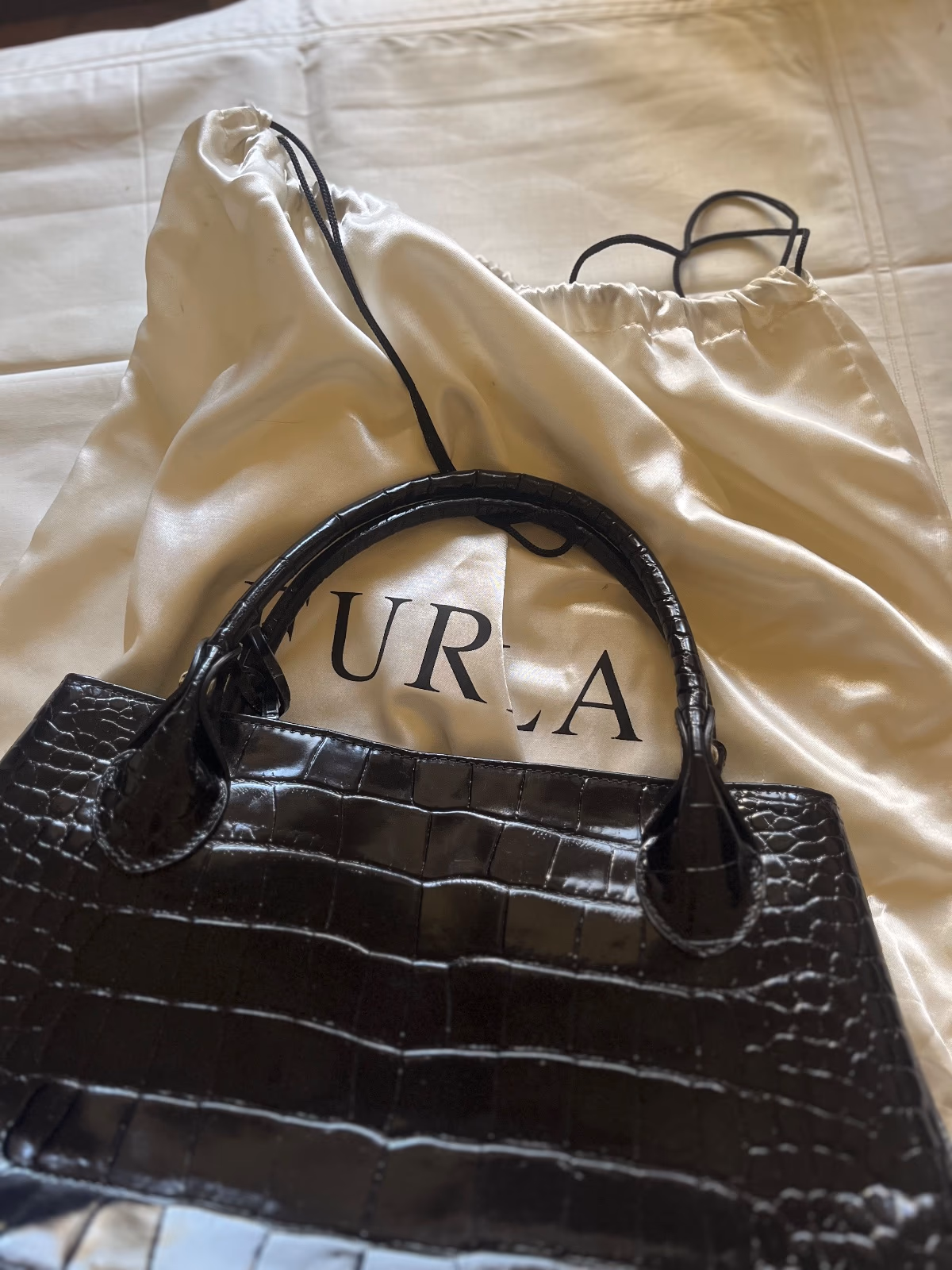 Black Croc-effect Leather handbag, photo 2