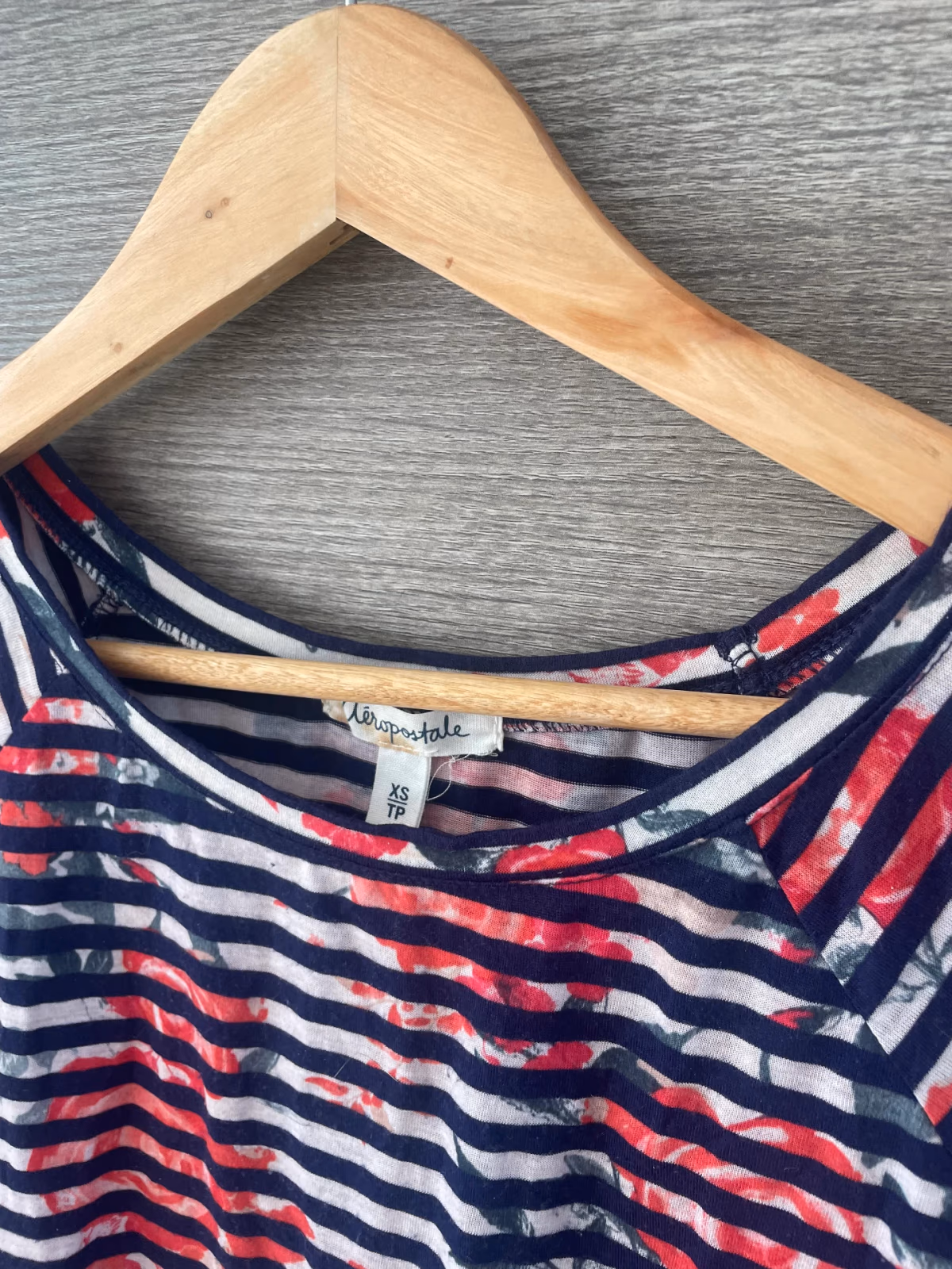 Aeropostale Striped Floral T‑Shirt, photo 2