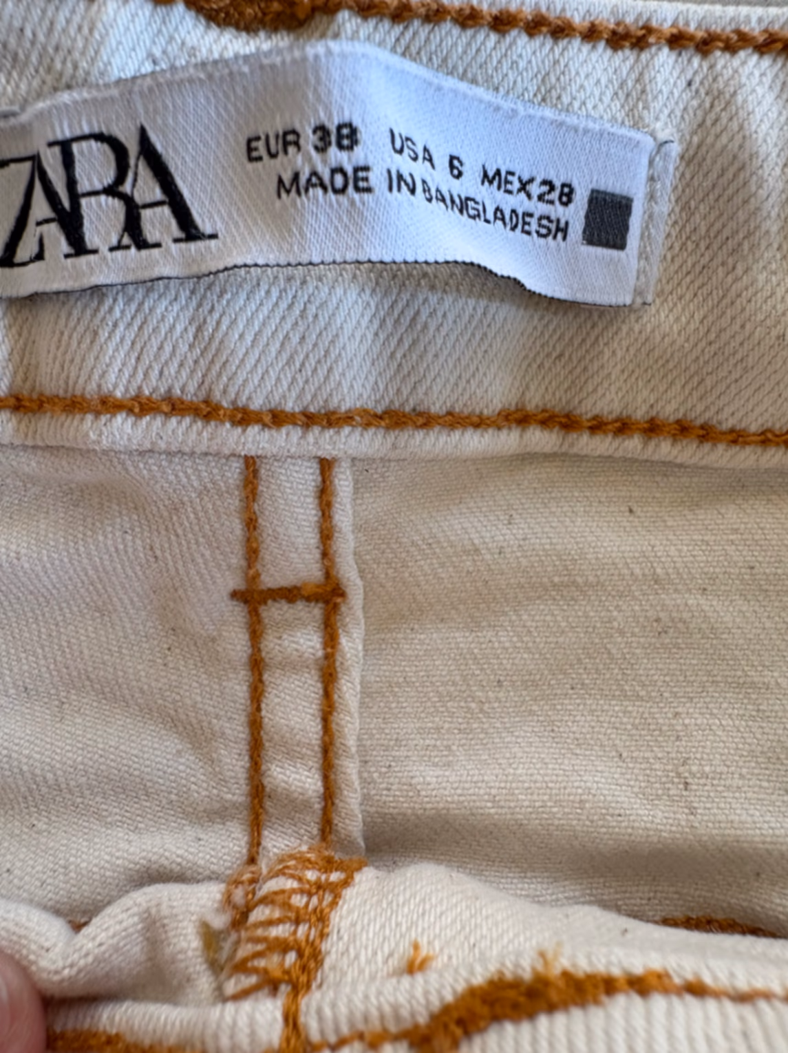 Cream raw-hem utility jeans, photo 2