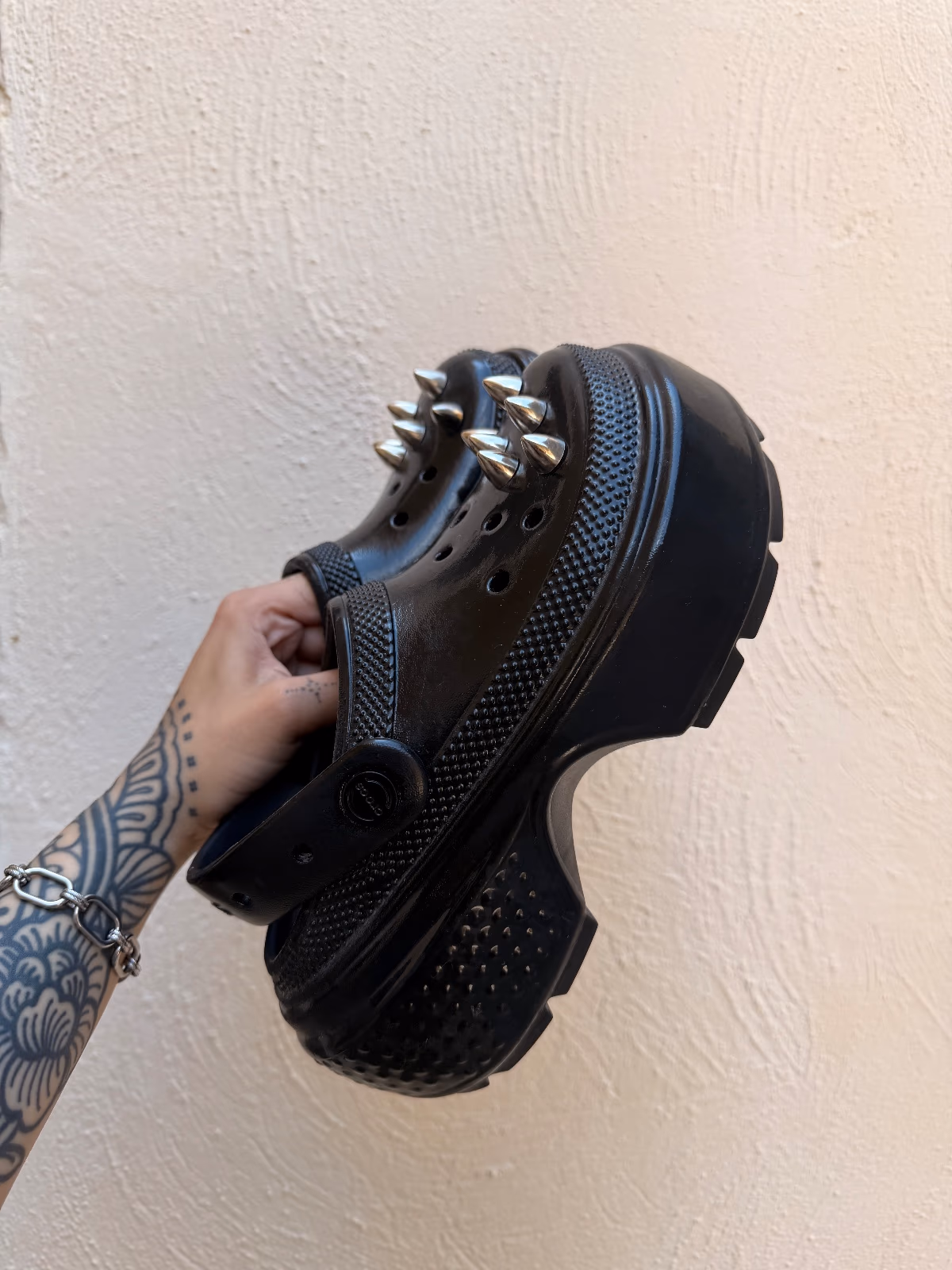 Black Platform Crocs, photo 2