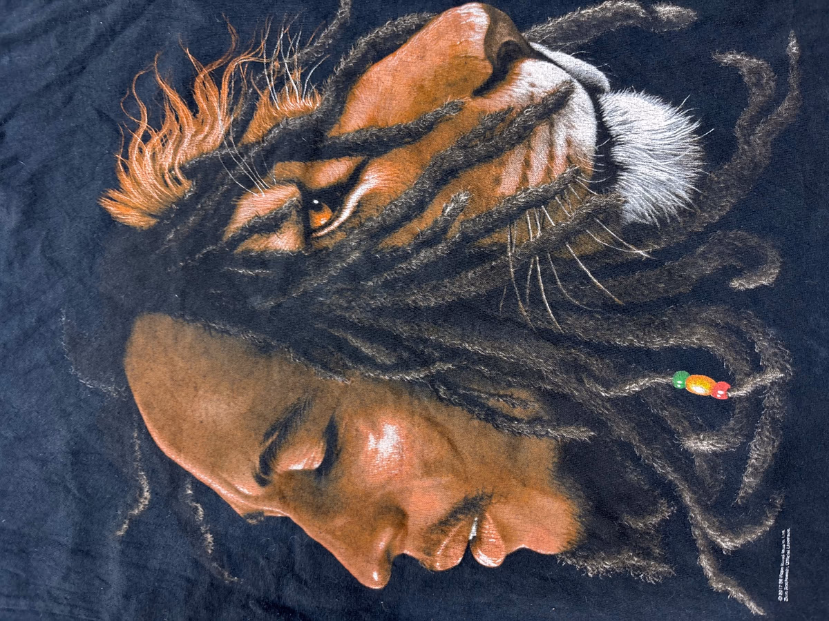 Maglietta con grafica del leone di Bob Marley, foto 2