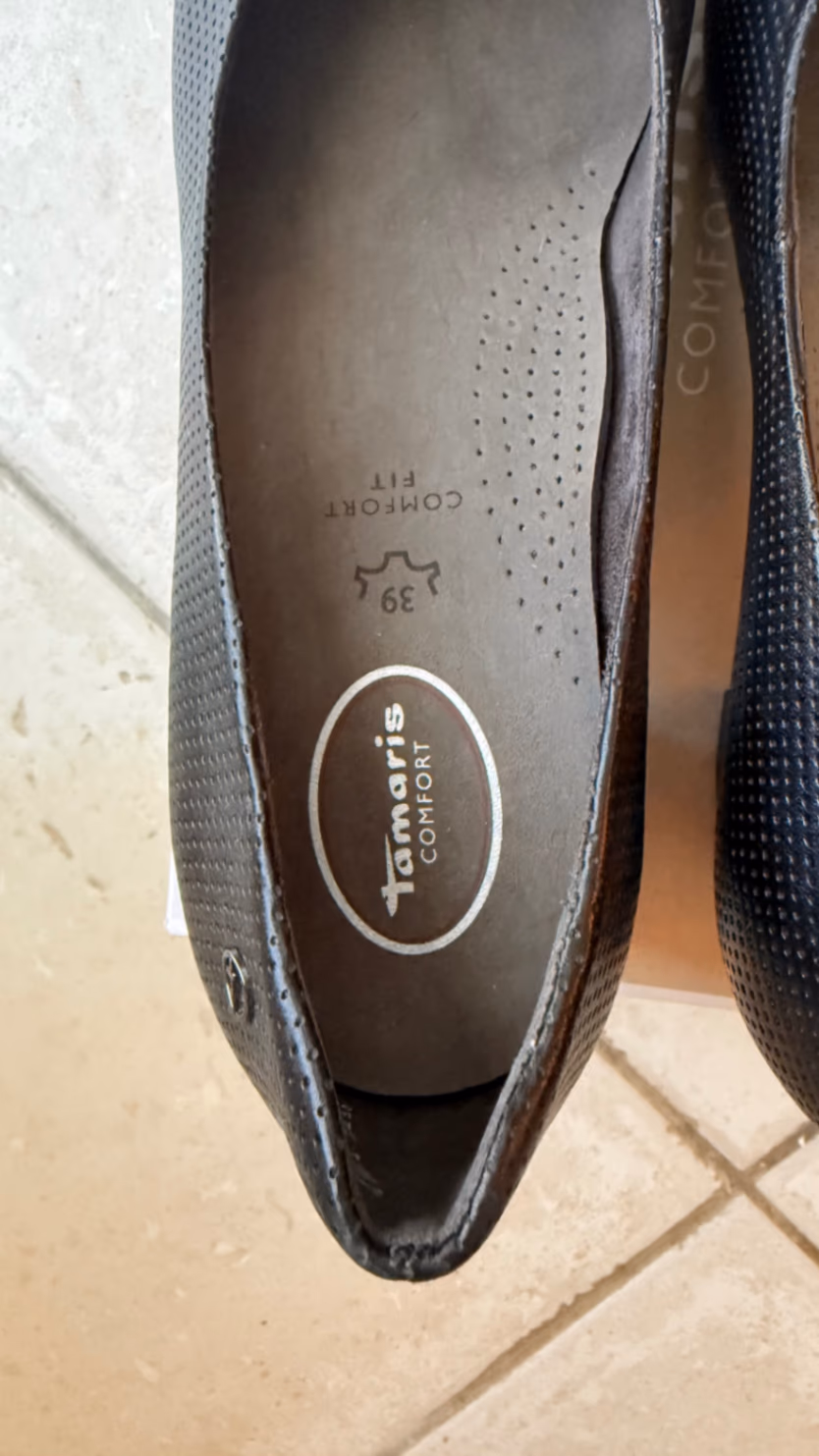 Tamaris Black Leather Pumps for Wide Fit, photo 2