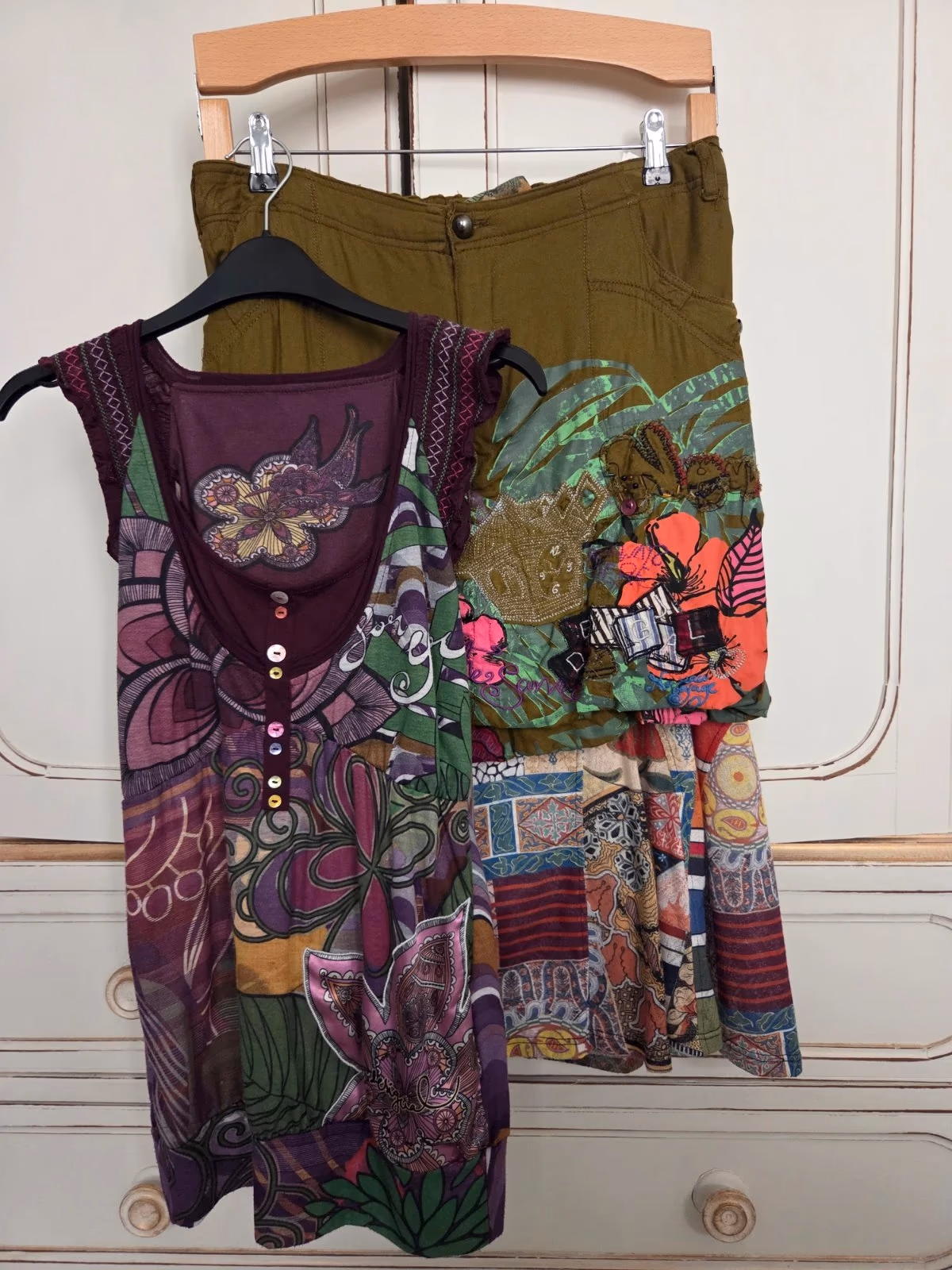 Desigual colourful patterned Bundle one top and two skirts , photo 2