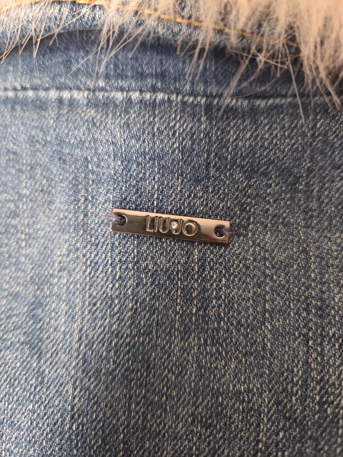 Liu Jo faux-fur denim jacket, photo 6