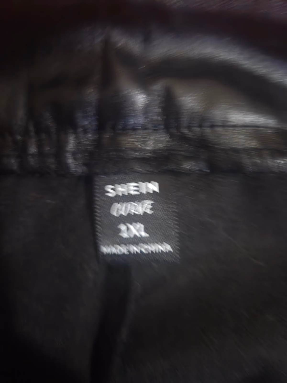 Pantalones de cintura alta y pierna ancha de cuero sintético de SHEIN EZwear Plus, foto 4