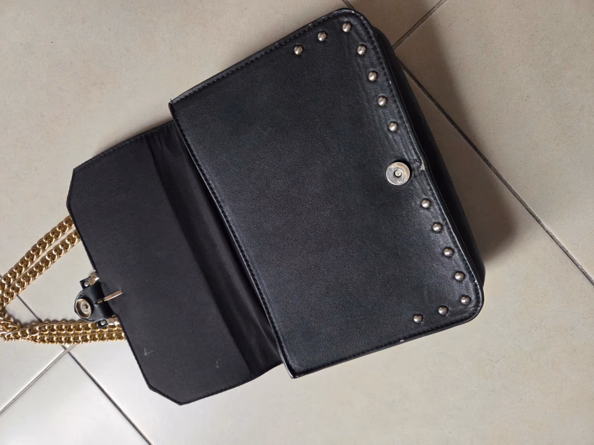 Bolso bandolera negro bordado con rosas, foto 4