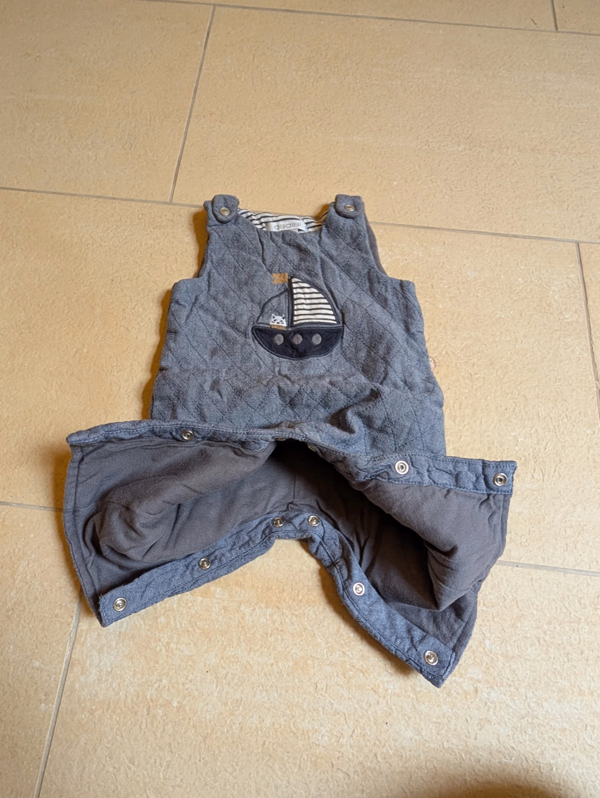 Salopette da neonato Okaidi trapuntata in stile nautico, foto 2