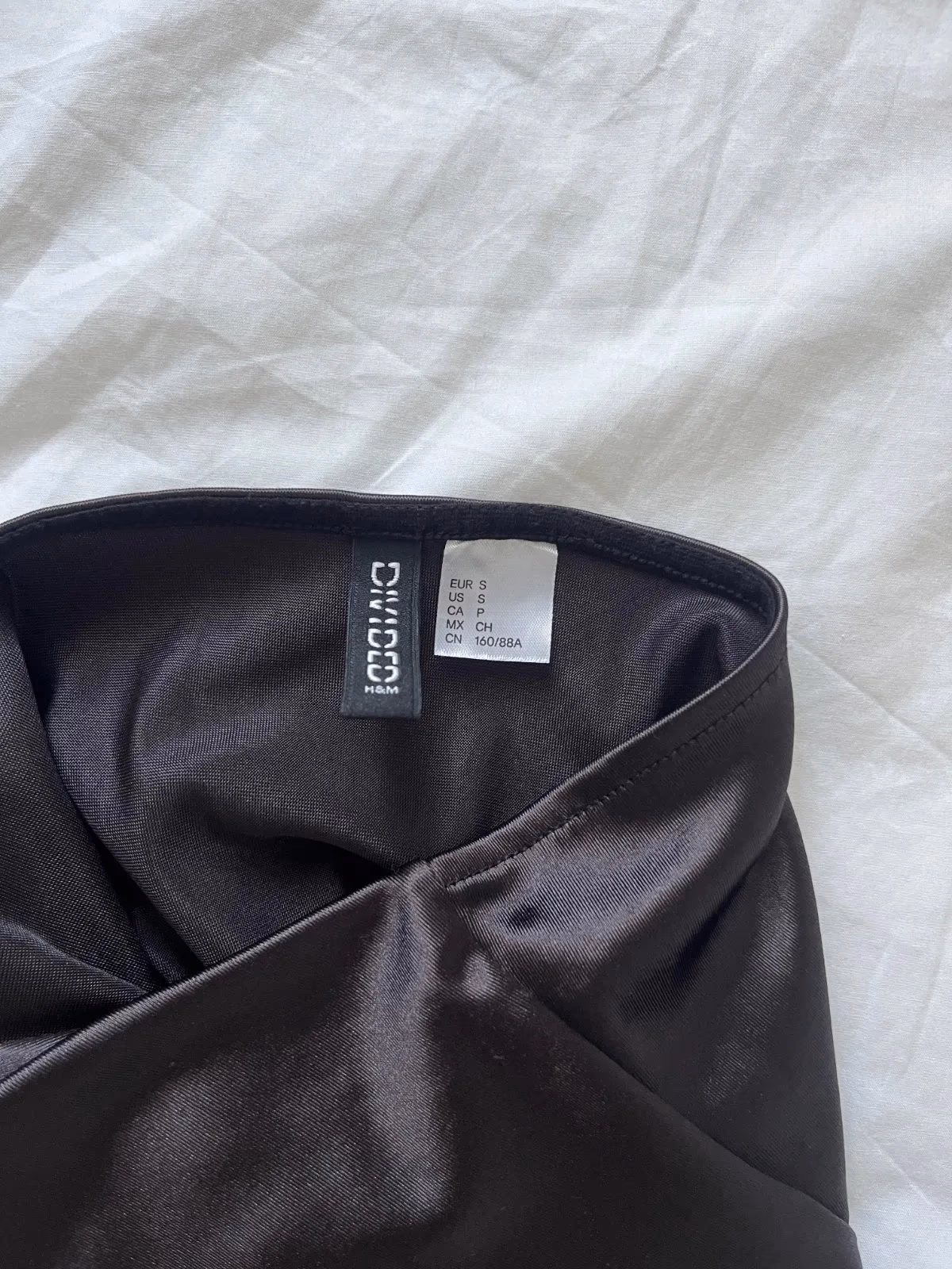 Satin strapless mini dress, photo 3