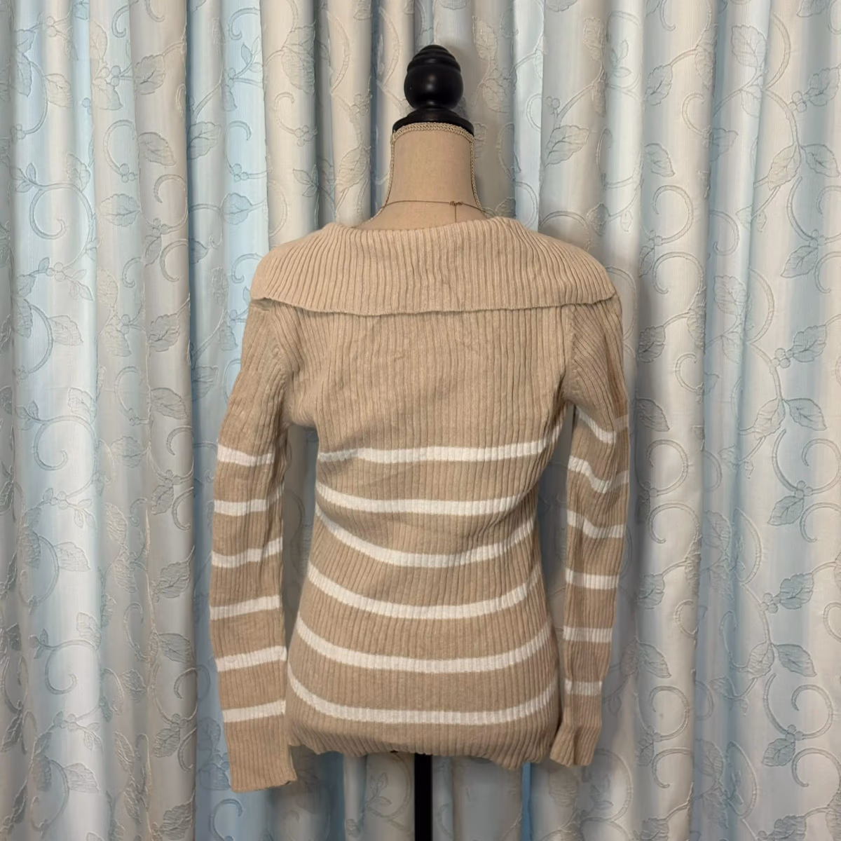 Liz Clairborne Sweater Y2K, photo 2