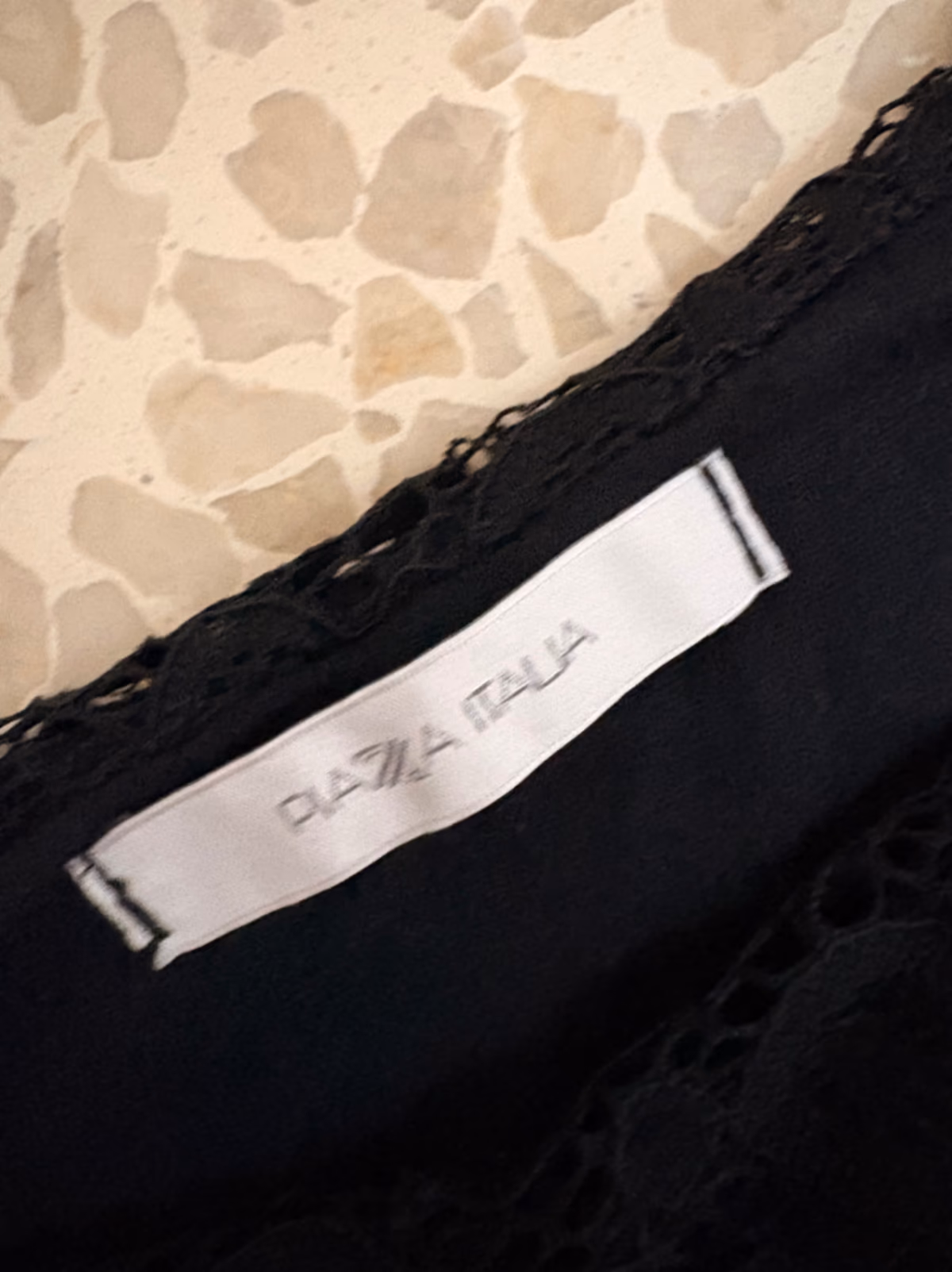 Black lace long-sleeve top, photo 2