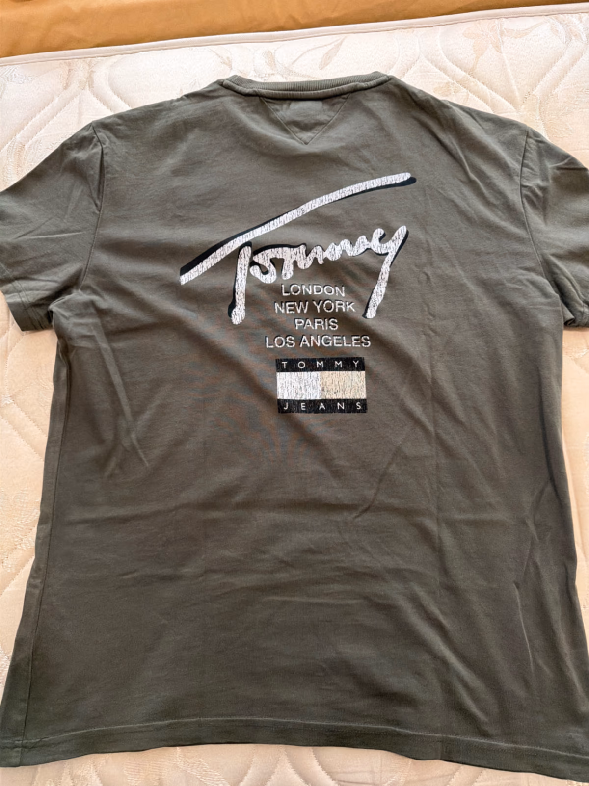 Tommy Jeans Olive Graphic Tee, photo 2