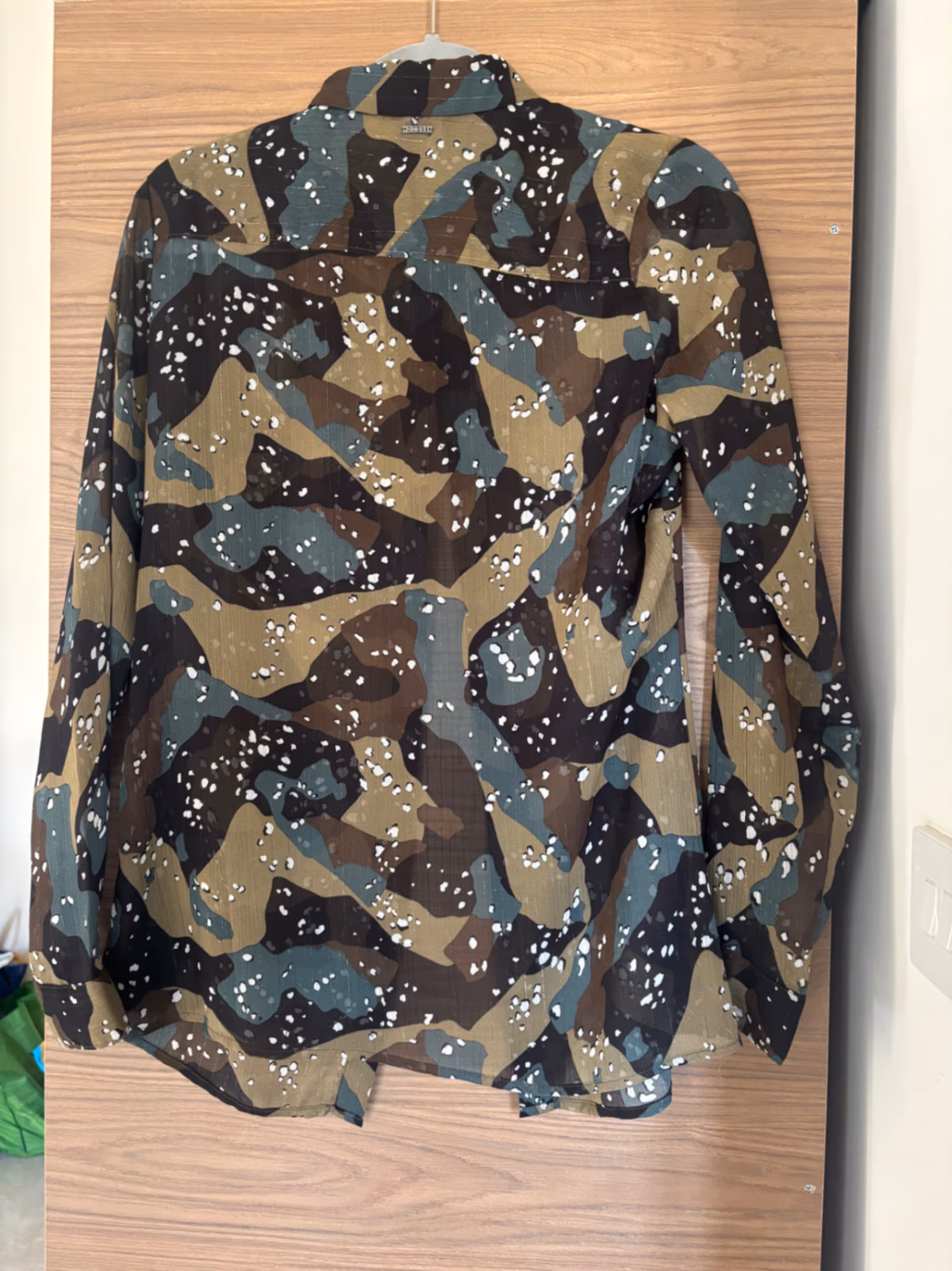 Guess Camouflage Print Button Shirt, photo 2