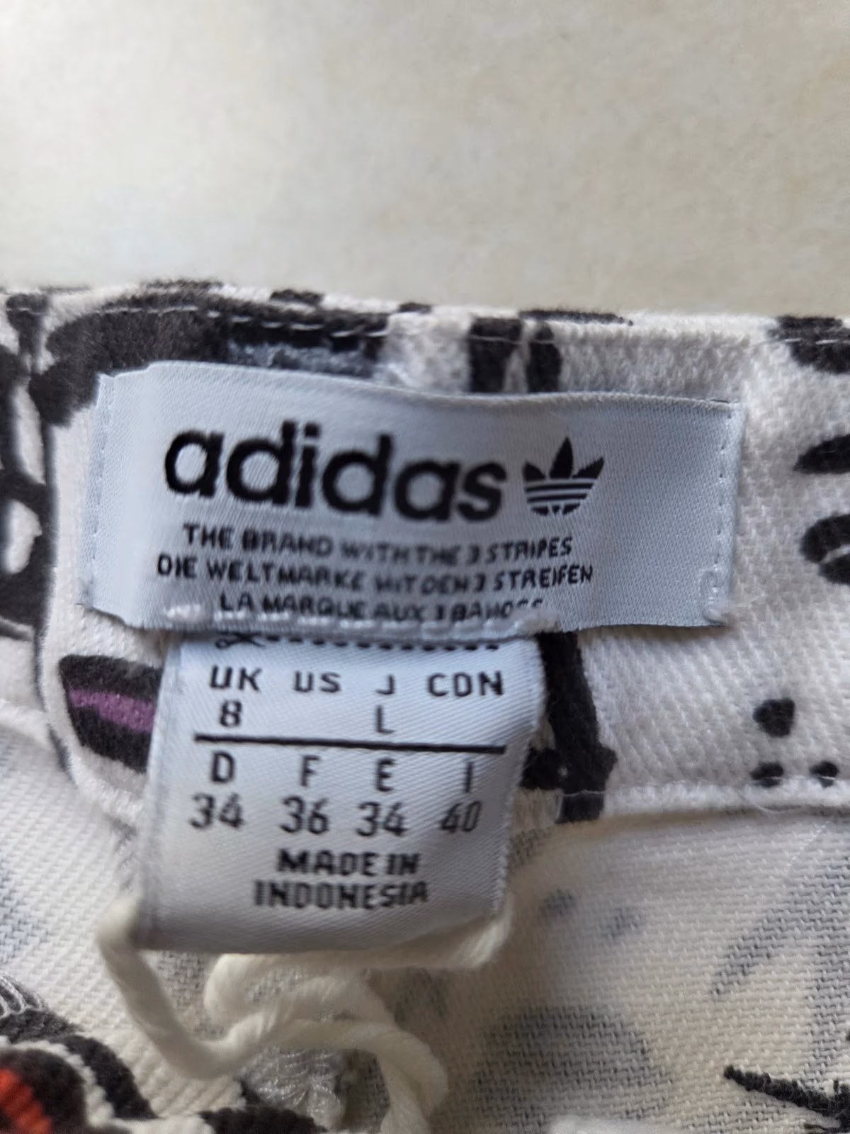 Adidas patterned graphic print shorts, photo 4