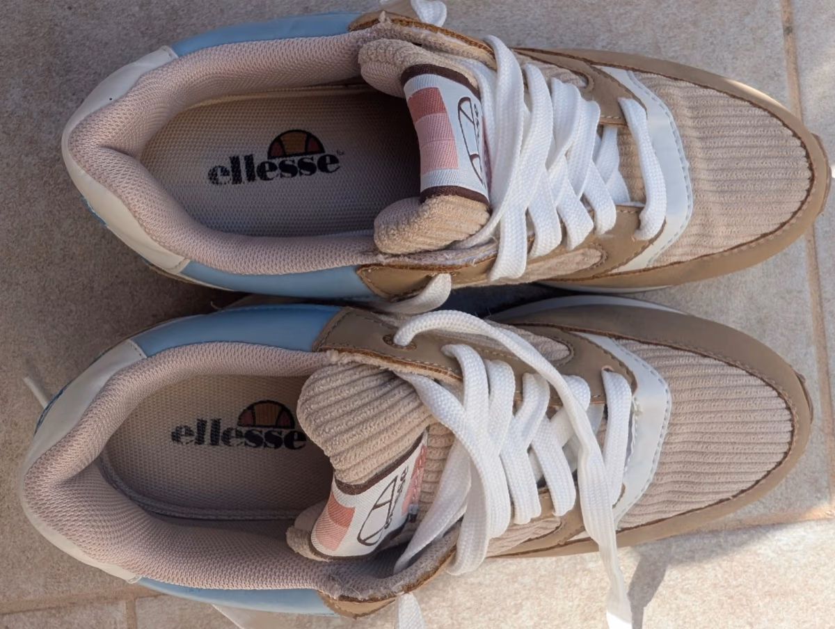 Scarpe da ginnastica Ellesse in velluto a coste beige EU37/UK4, foto 3