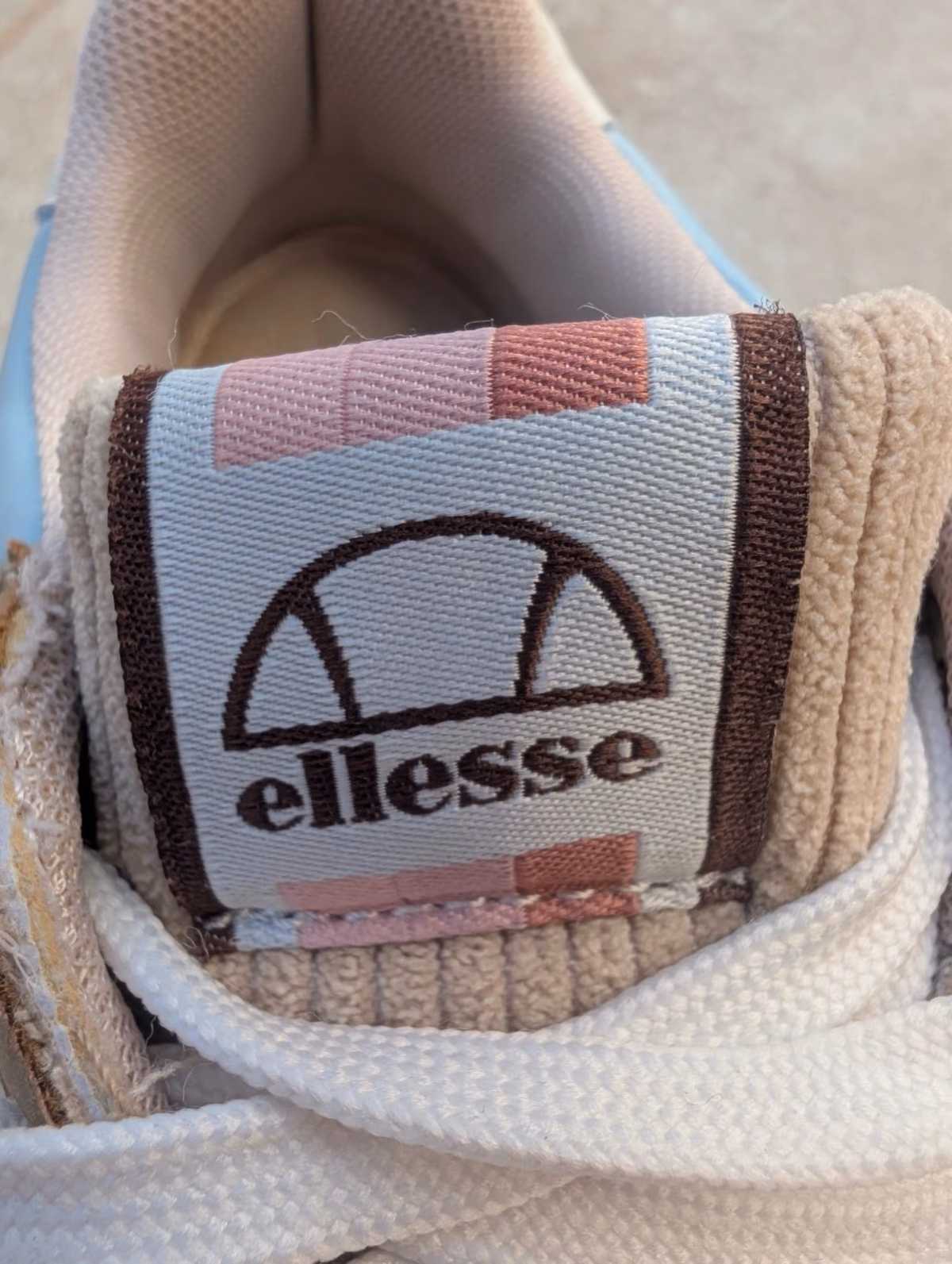Scarpe da ginnastica Ellesse in velluto a coste beige EU37/UK4, foto 6