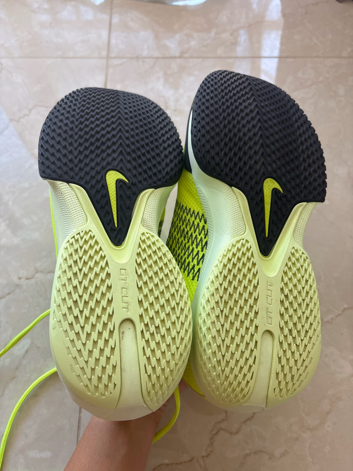 Nike GT Academy neon basketball trainers, photo 4