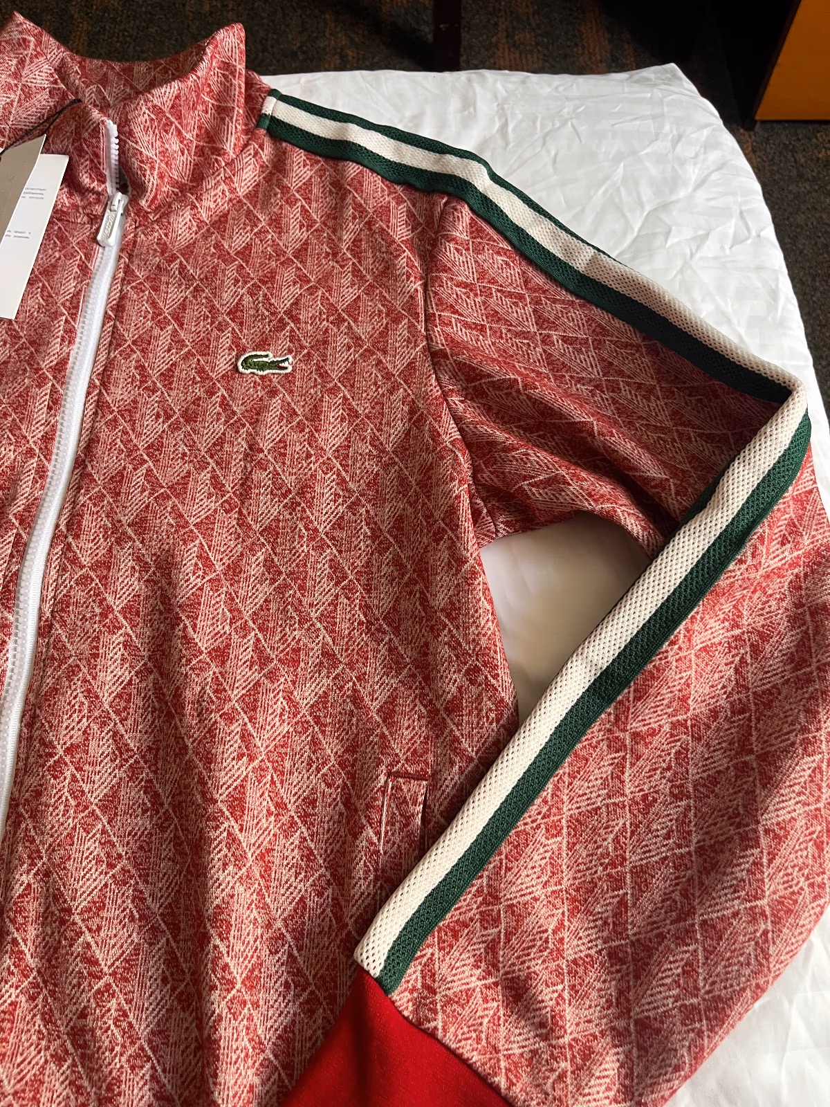Lacoste tracksuit, photo 2