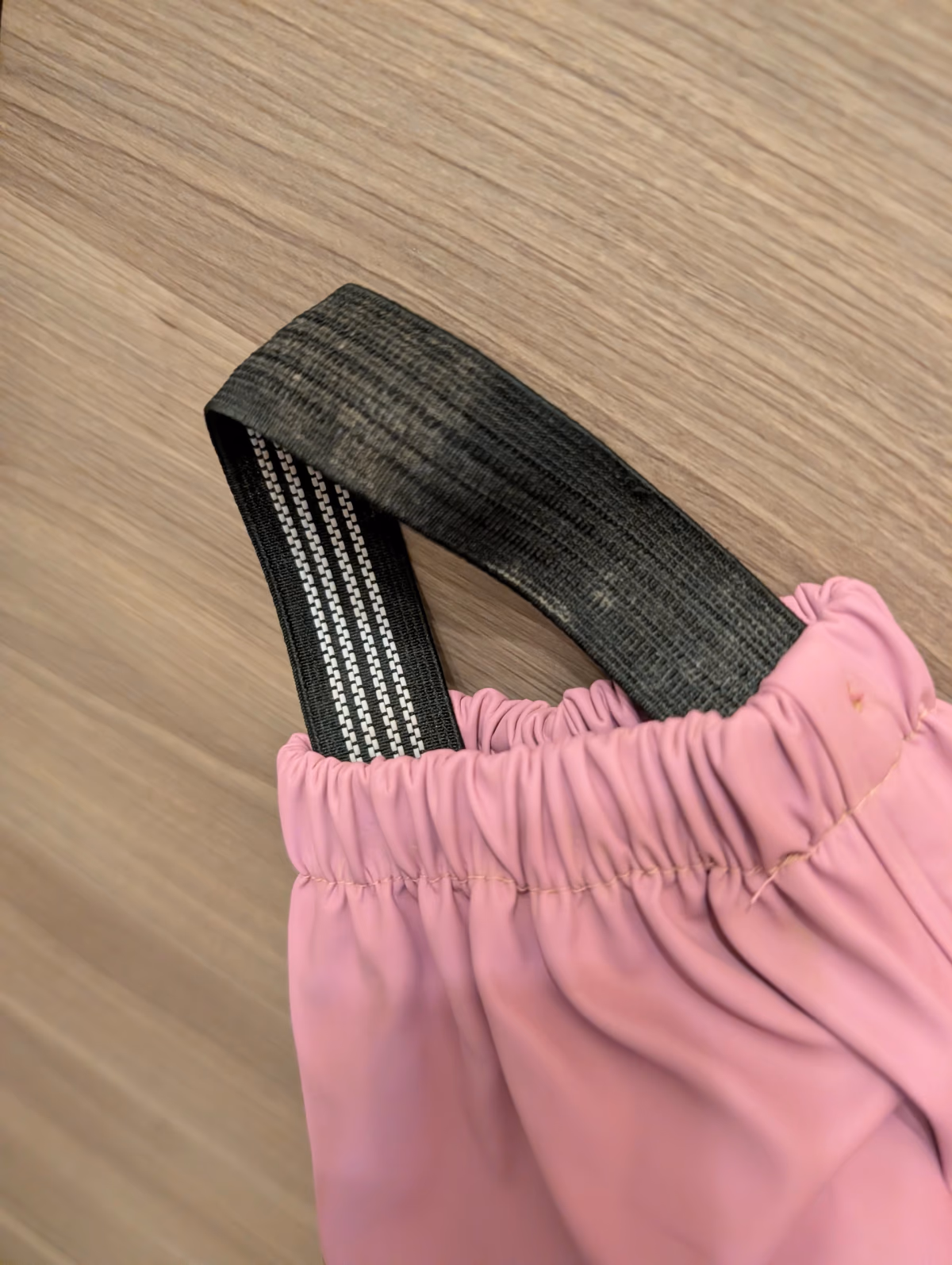 Traje impermeable rosa de Lindex , foto 2