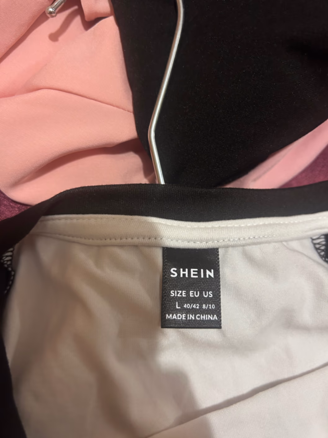 Graphic Portrait Raglan Crop Top, photo 3