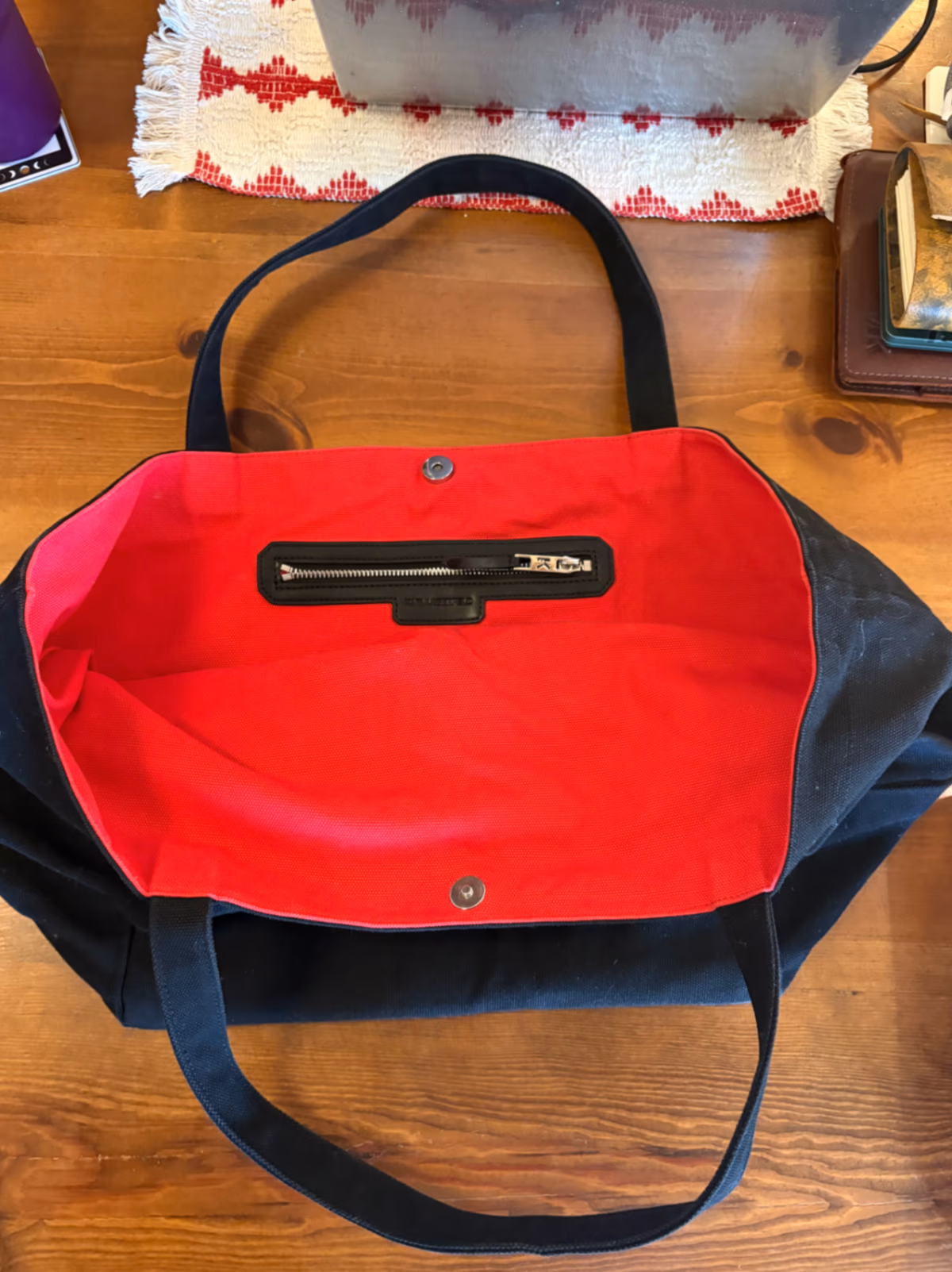 Saco Tote Preto Karl Lagerfeld, fotografia 3