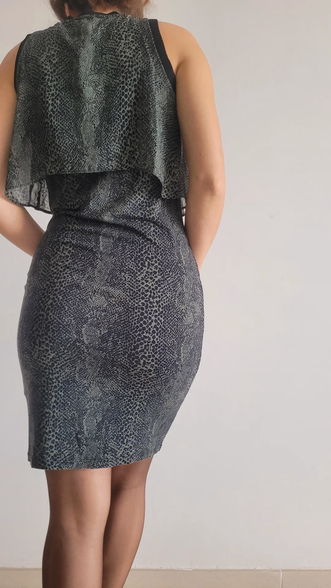 Snakeskin Print Ruffle Dress, photo 2