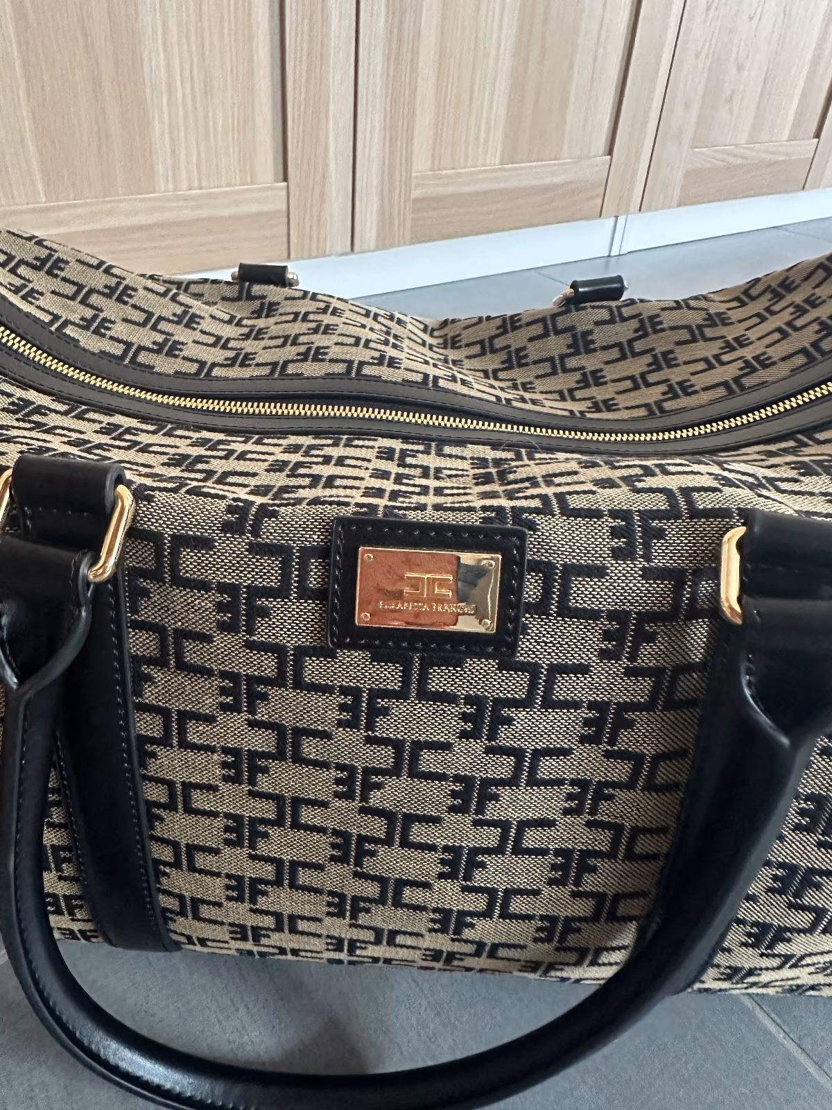 Elisabetta Franchi monogram weekend bag, photo 3