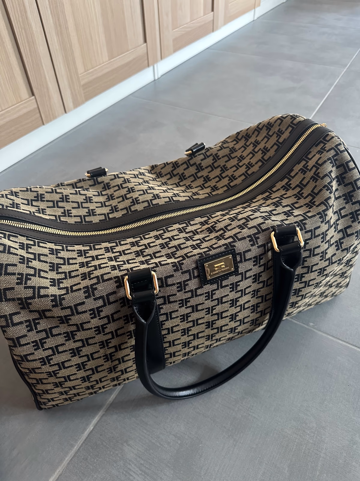 Elisabetta Franchi monogram weekend bag, photo 2