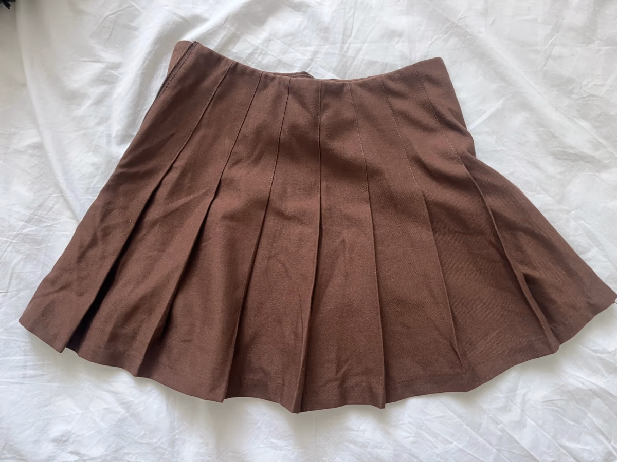 Brown pleated mini skirt, photo 2