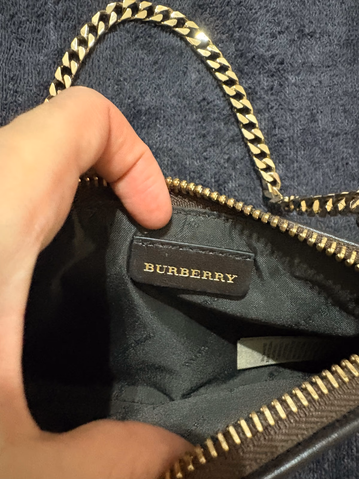Burberry Check Print Chain Pouch, photo 2