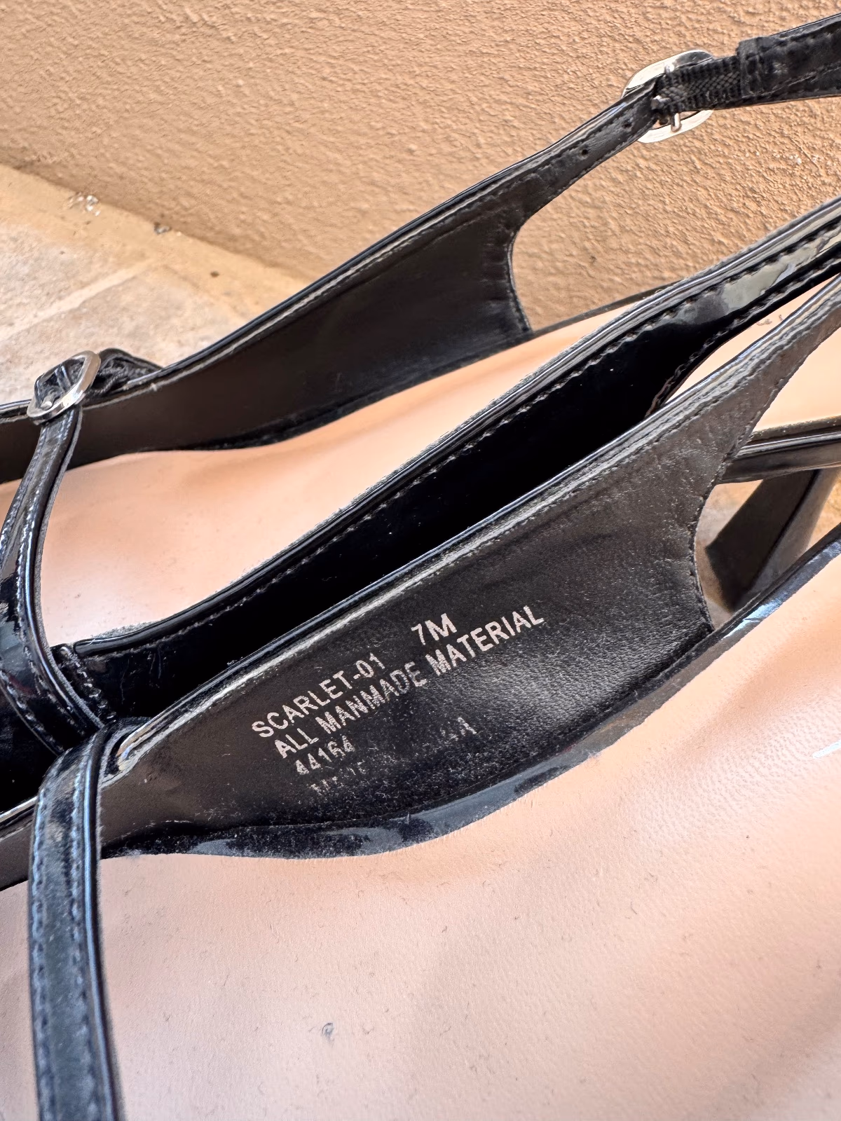 Tacchi in vernice Anne Michelle Black, foto 6