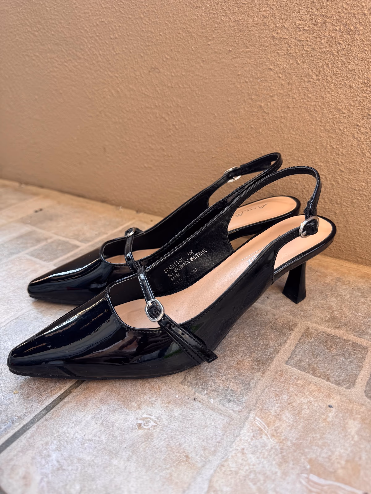 Tacchi in vernice Anne Michelle Black, foto 2