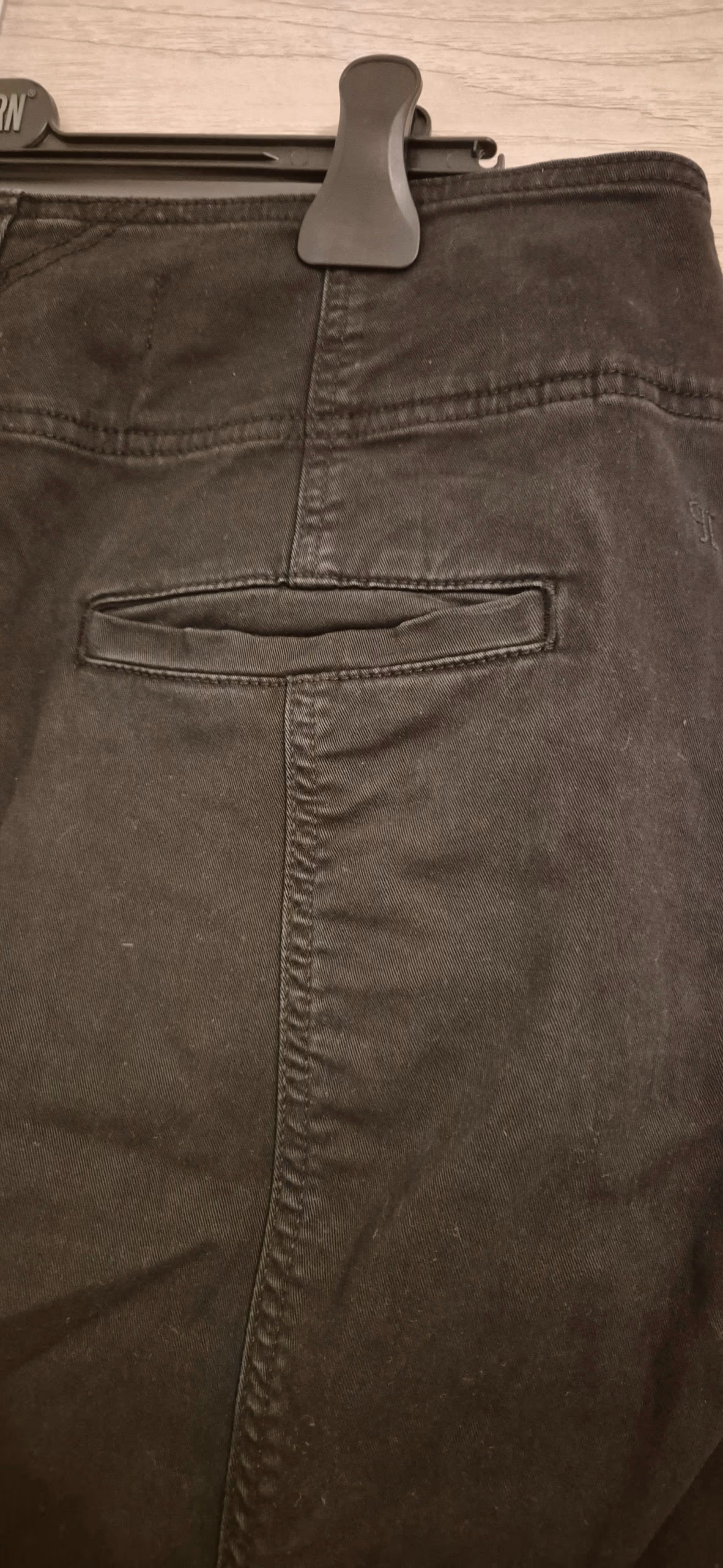 Pilcro high-waisted black trousers, photo 2