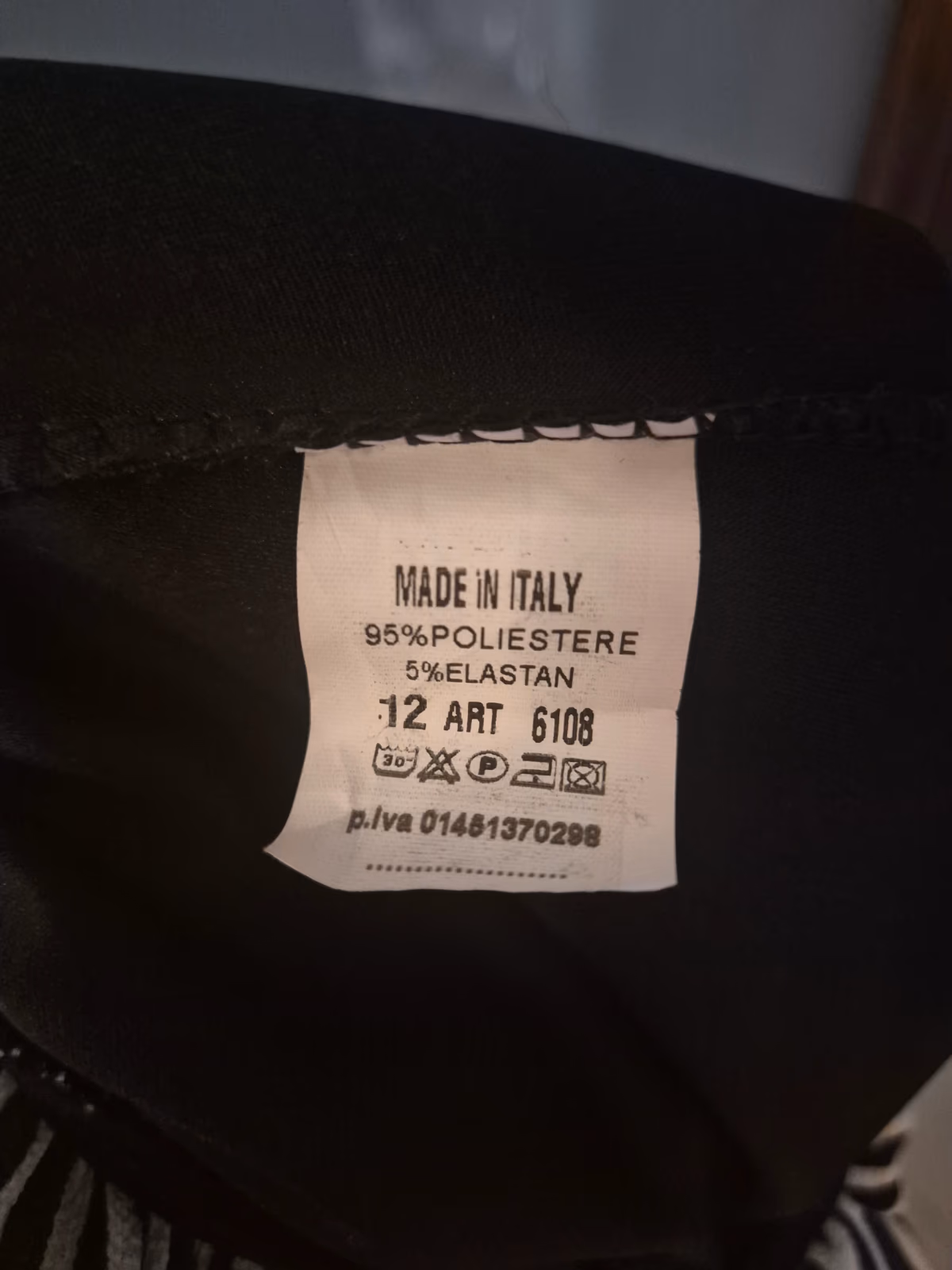 Tuta senza maniche a righe con scollo incrociato (Prodotto in Italia) , foto 3