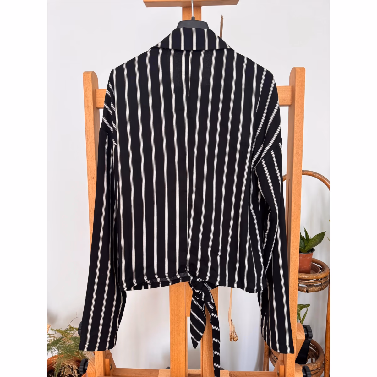 Amy Lynn striped tie-front shirt, photo 2