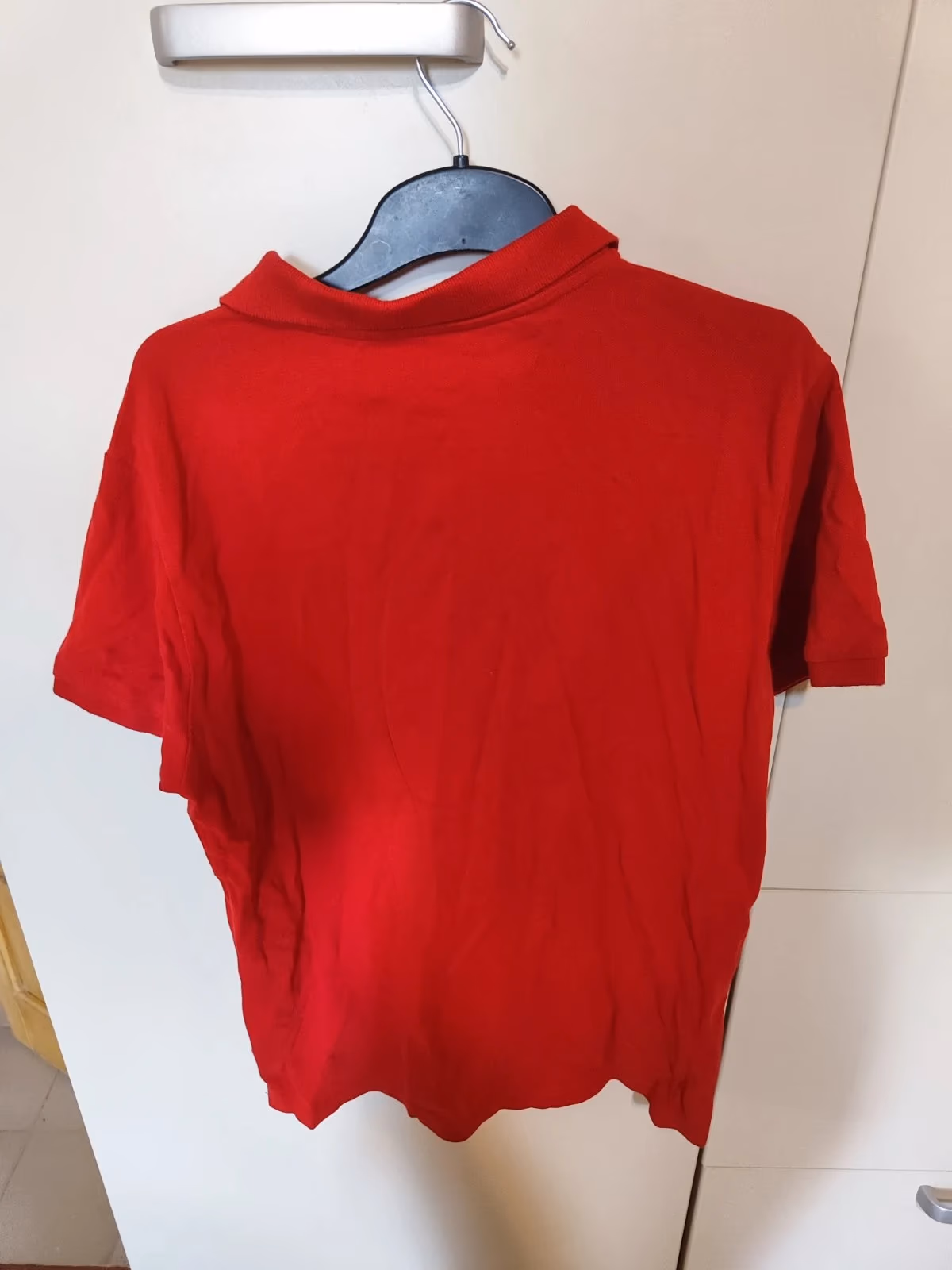 Red polo shirt, photo 2