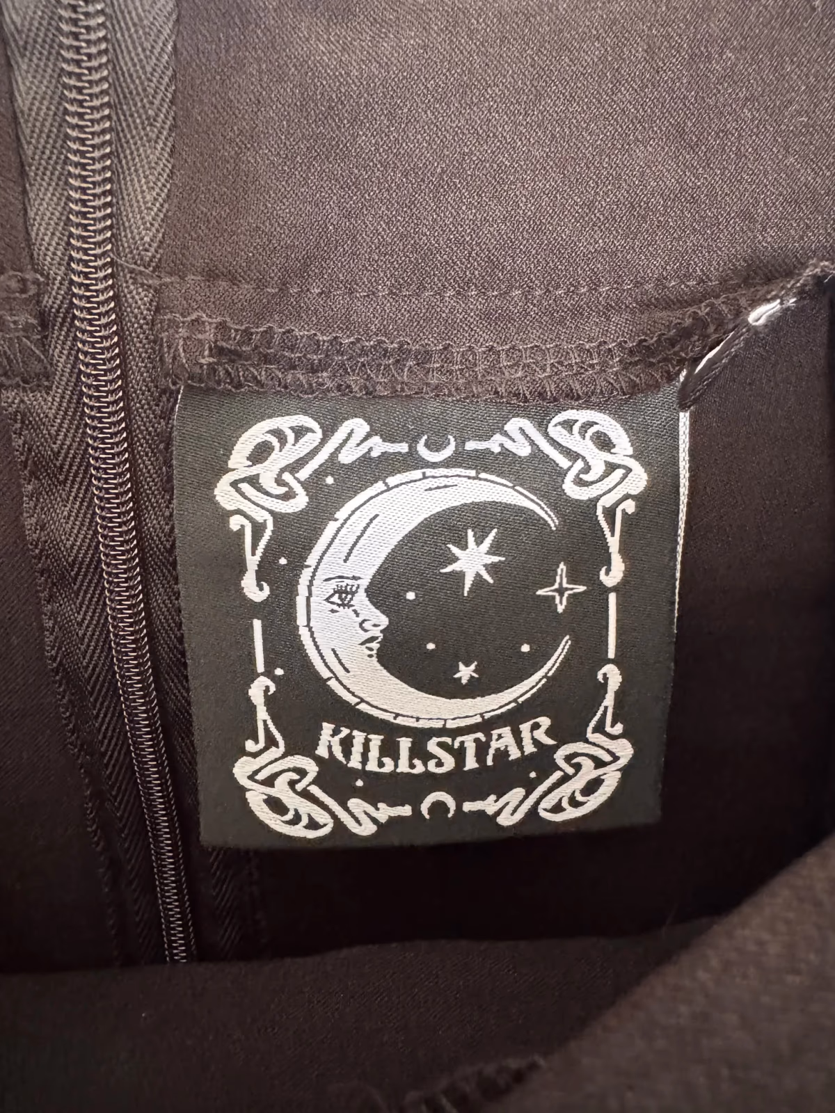 Falda negra con detalle de cremallera Killstar, foto 4